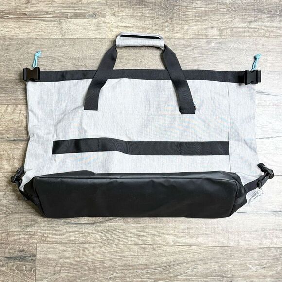 Bagsmart Light Gray Canvas Weekender Tote Bag - NWOT Comes with extras - Picture 2 of 11